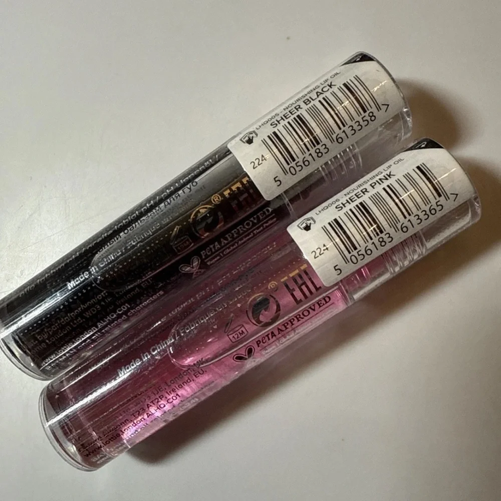 Lottie London Harley Quinn PH Lip Oil Set (2) Color-Changing Pink & Black Gloss